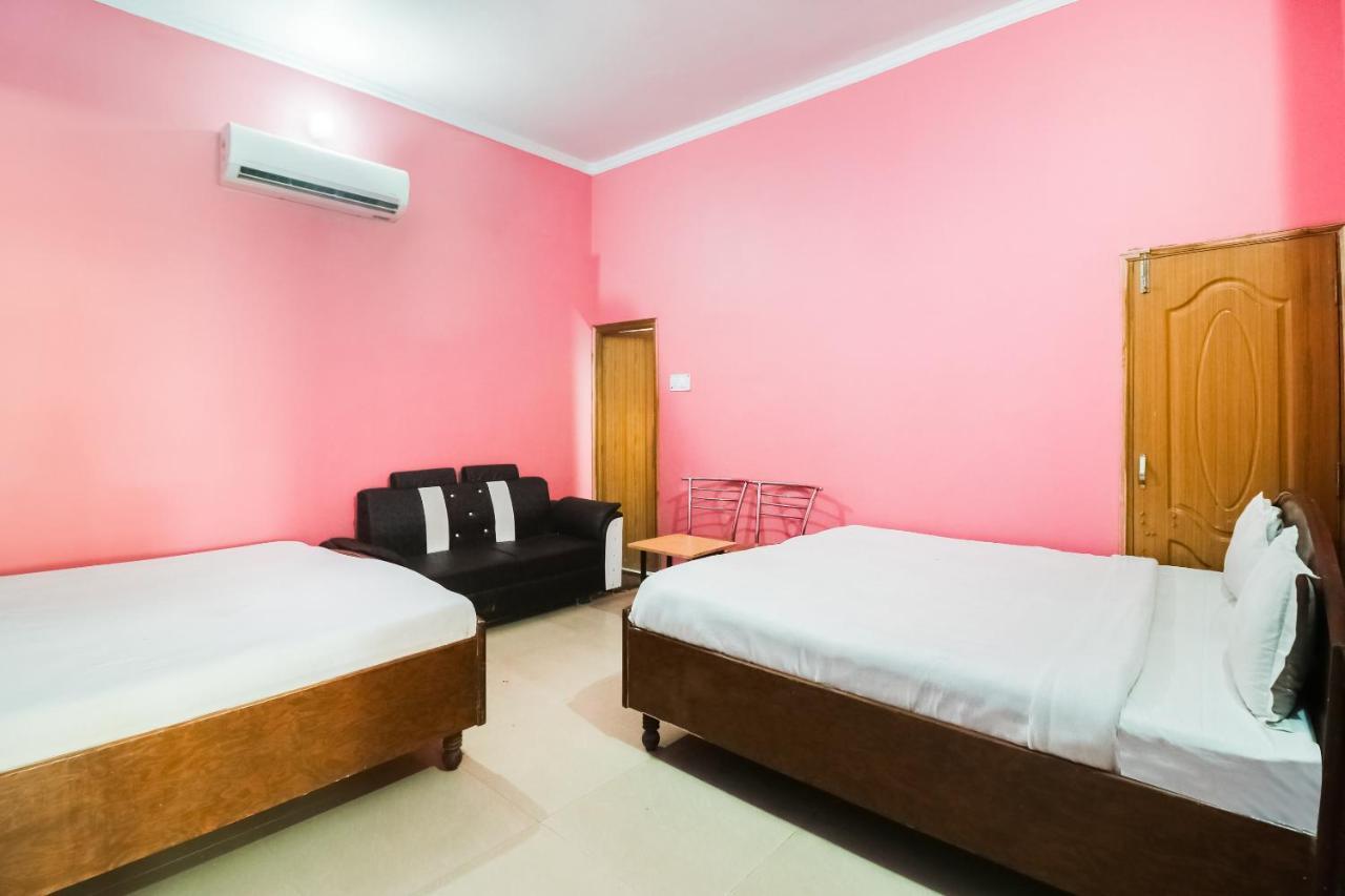 Spot On 61434 Sabri Barkat Hotel Roorkee Extérieur photo